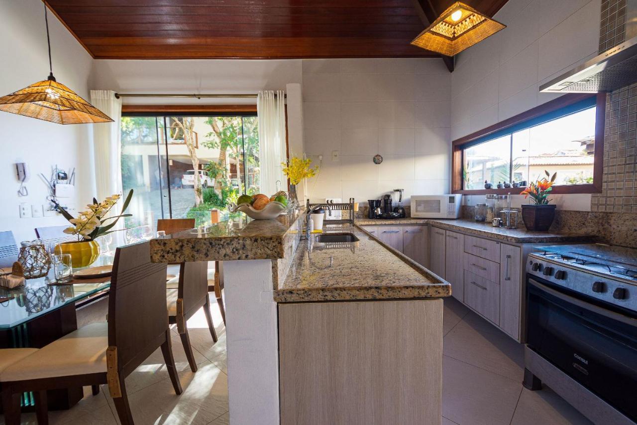 Casa Espetacular Entre Geriba E Ferradurinha - Wifi 200Mb - Piscina Do Codominio - 700 M Da Praia - Garagem - 4 Suites - Area Gourmet Privativa - Cozinha Equipada - Area Kids - Portaria 24H - Ar Condicionado Armacao dos Buzios Exterior photo