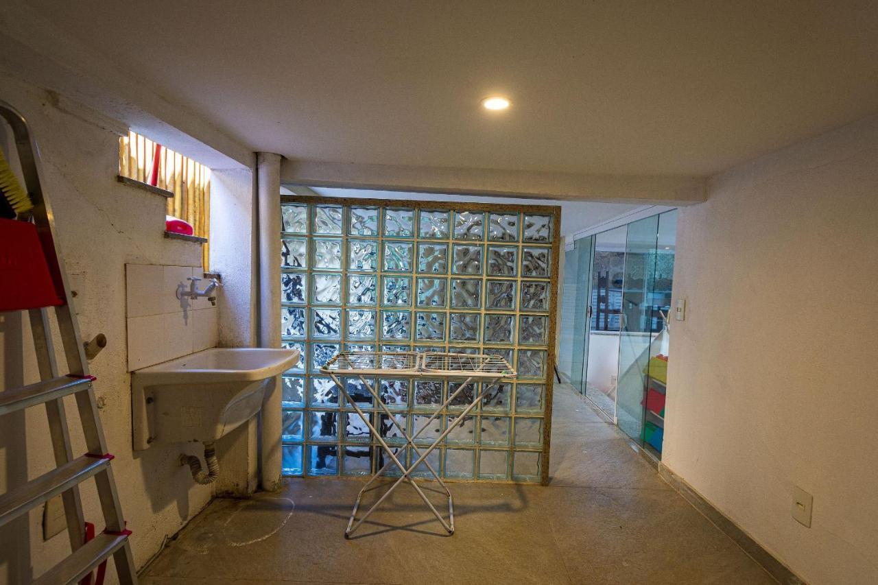 Casa Espetacular Entre Geriba E Ferradurinha - Wifi 200Mb - Piscina Do Codominio - 700 M Da Praia - Garagem - 4 Suites - Area Gourmet Privativa - Cozinha Equipada - Area Kids - Portaria 24H - Ar Condicionado Armacao dos Buzios Exterior photo